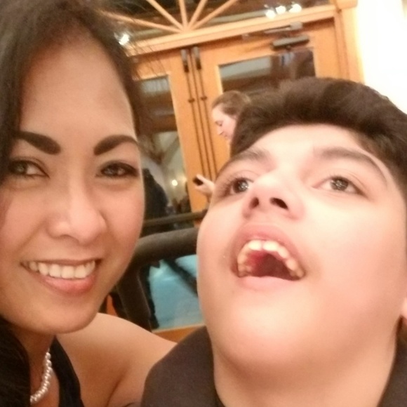 💗 Posh Ambassador! Fast & 5 ⭐⭐⭐⭐⭐ Seller! 💗 - Picture 2 of 8